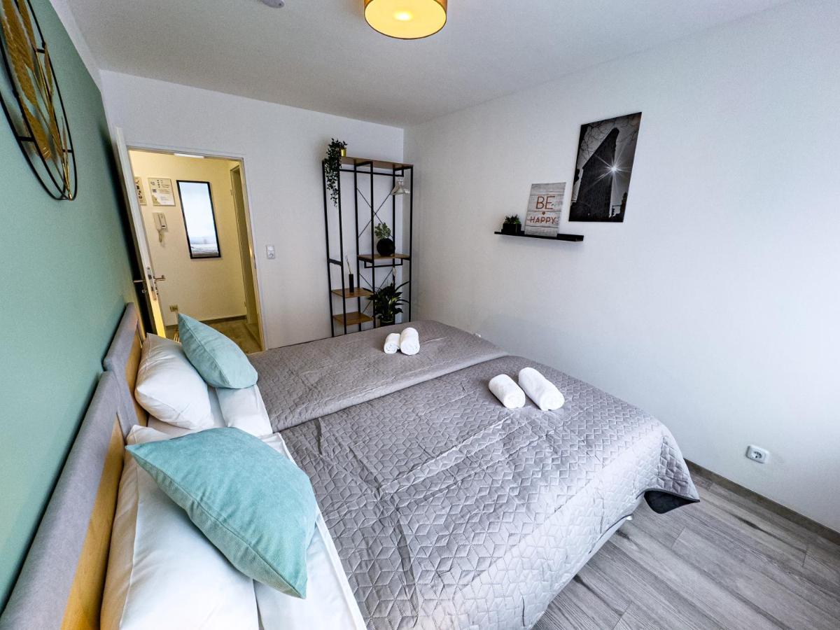 Immostay #6 - Ferienhaus 4 Zimmer Fuer 8 Personen, Wifi & Zentrum BRE Exterior foto