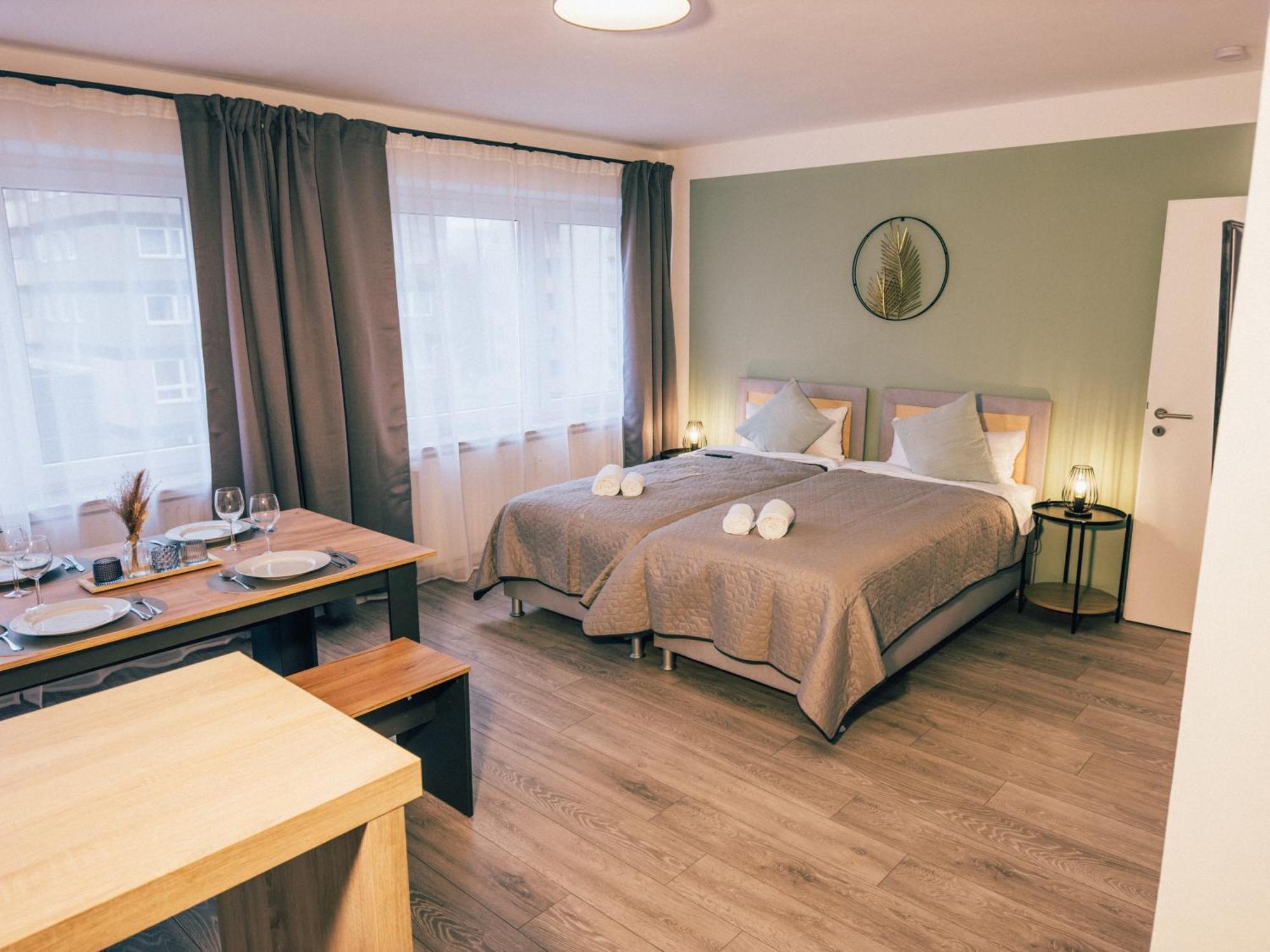 Immostay #6 - Ferienhaus 4 Zimmer Fuer 8 Personen, Wifi & Zentrum BRE Exterior foto