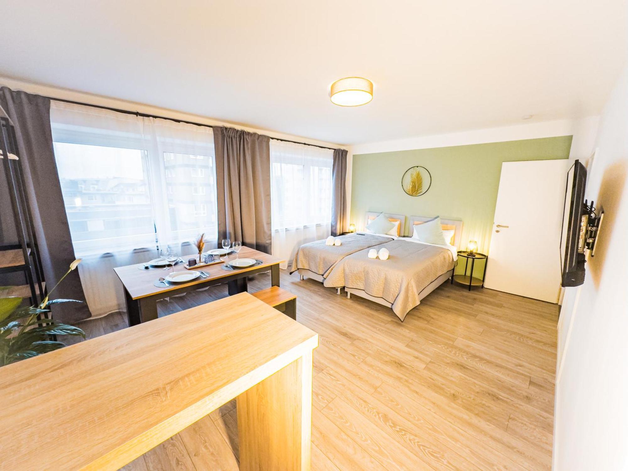 Immostay #6 - Ferienhaus 4 Zimmer Fuer 8 Personen, Wifi & Zentrum BRE Exterior foto